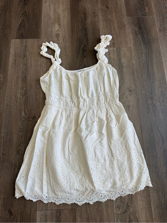 Old Navy Dresses & Skirts - Old Navy Cream Dress